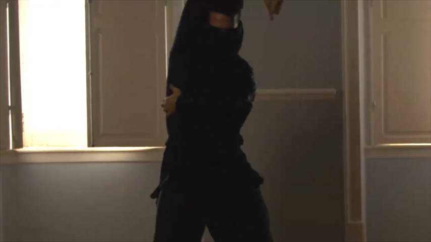 Vice & Versa também dança. Porque Vice & Versa é arte. Assista o video.